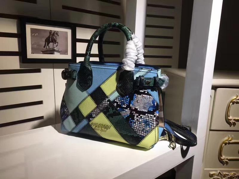 Burberry Bags - BG Bags - 1110