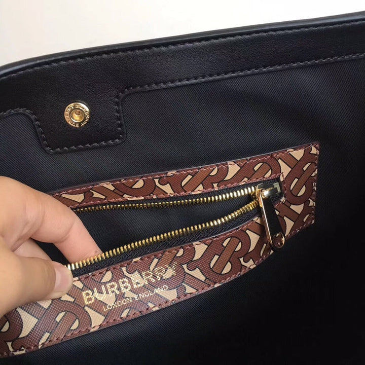 Burberry Bags - BG Bags - 1051