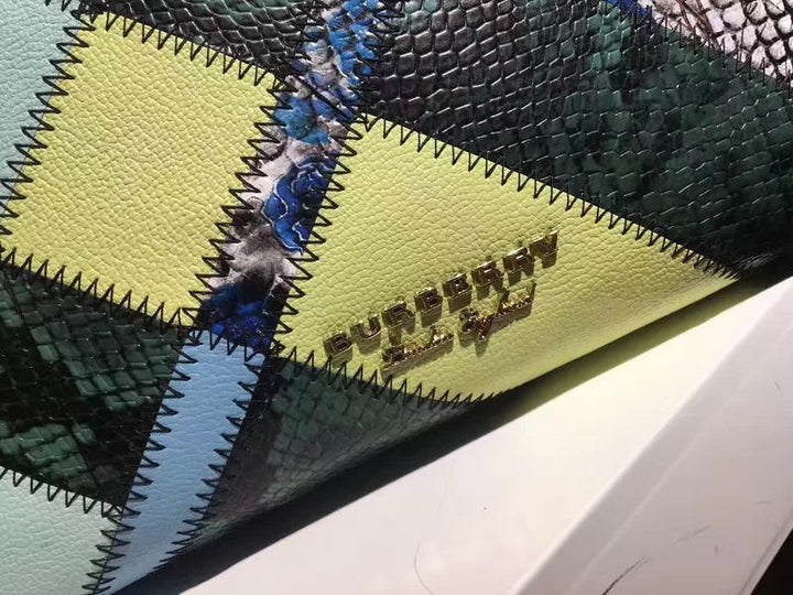 Burberry Bags - BG Bags - 1110