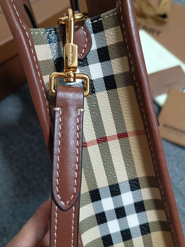 Burberry Bags - BG Bags - 145