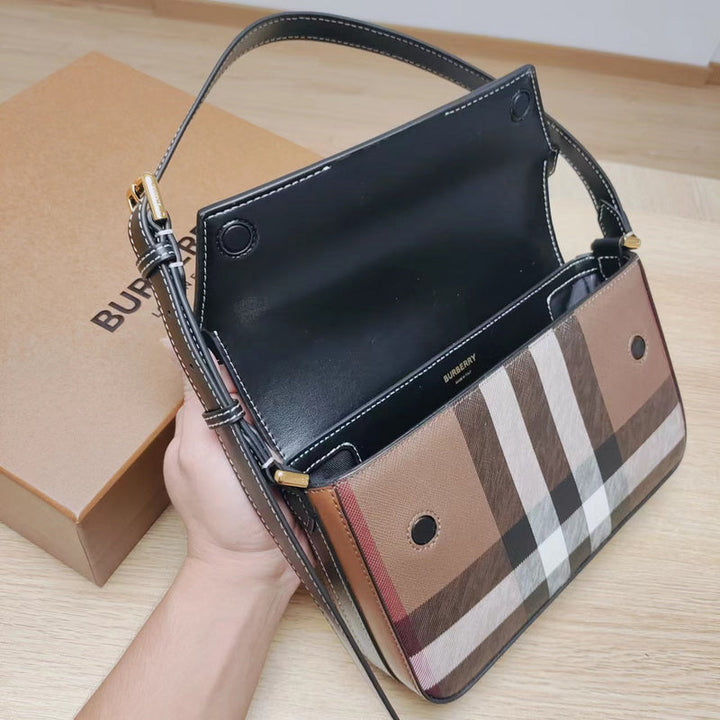 Burberry Bags - BG Bags - 422