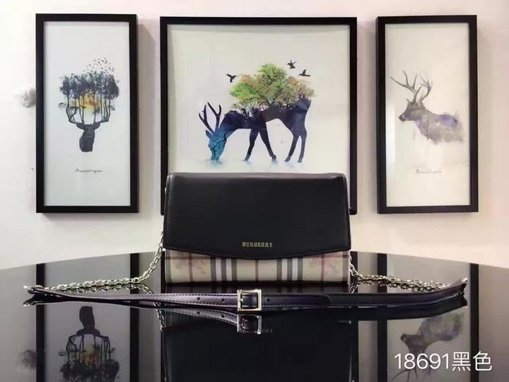 Burberry Bags - BG Bags - 1126