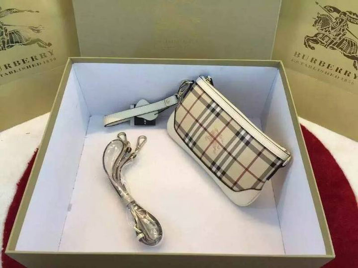 Burberry Bags - BG Bags - 1136