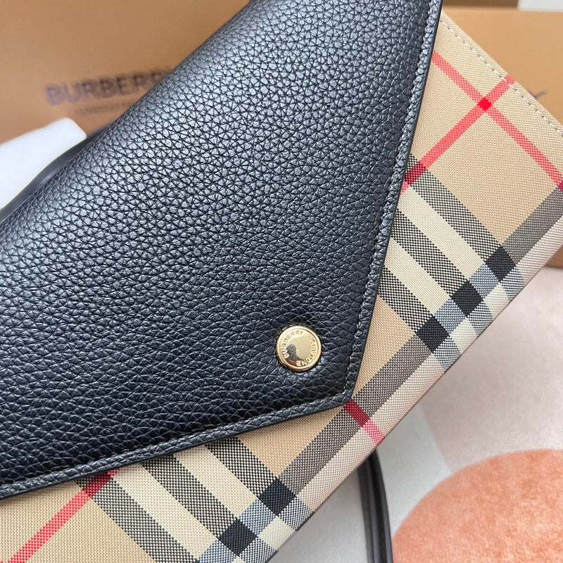 Burberry Bags - BG Bags - 557