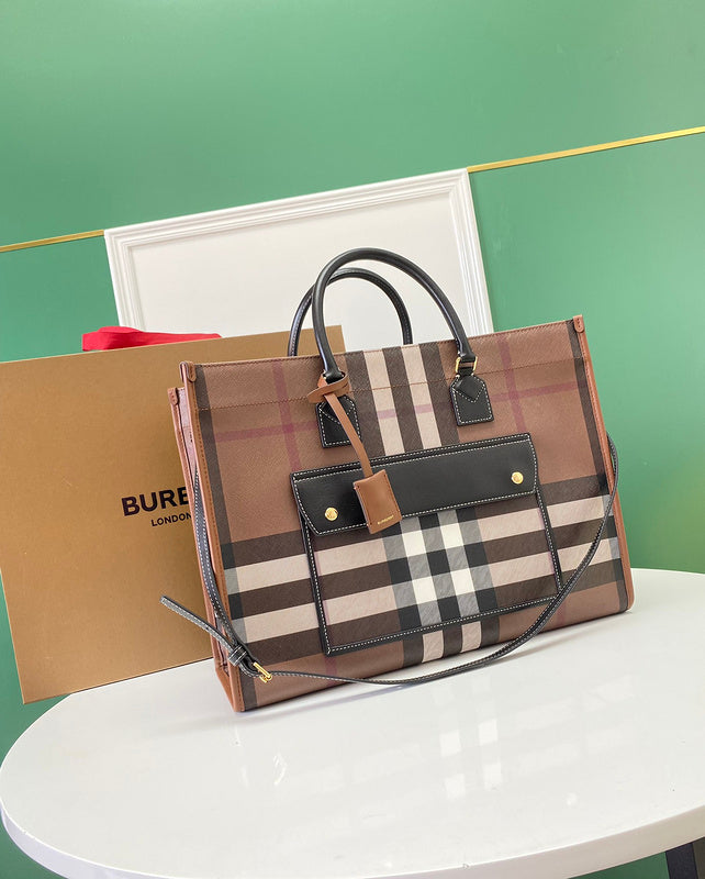 Burberry Bags - BG Bags - 336