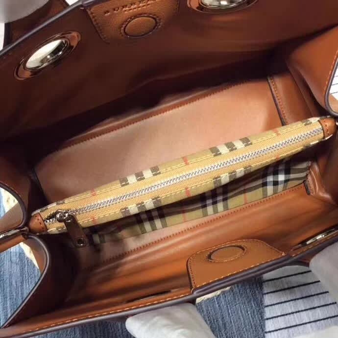 Burberry Bags - BG Bags - 1077