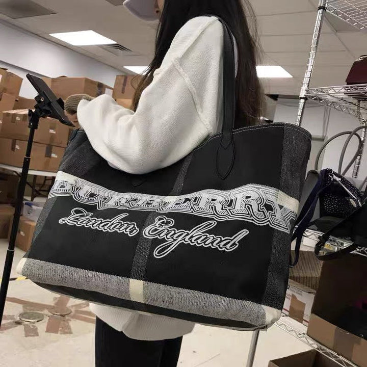 Burberry Bags - BG Bags - 759