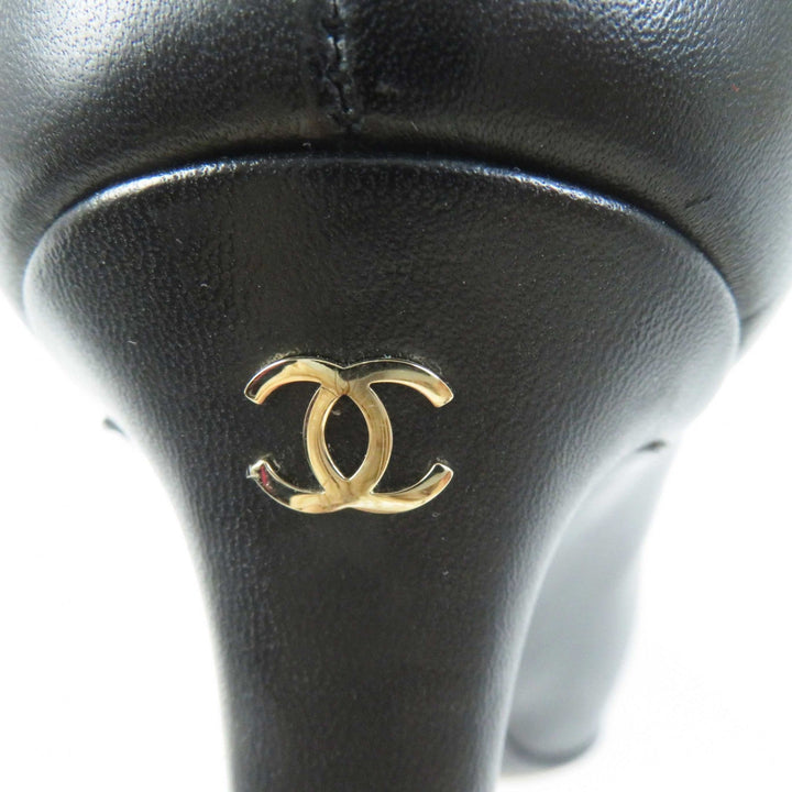 Top Quality Chanel Leather Pumps G35025 Black Gold 36