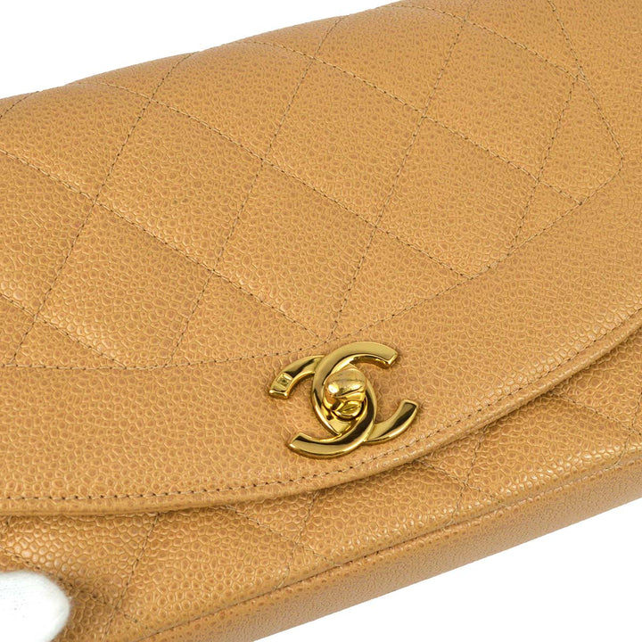 Top Quality Chanel 1994-1996 Beige Caviar Small Diana Shoulder Bag