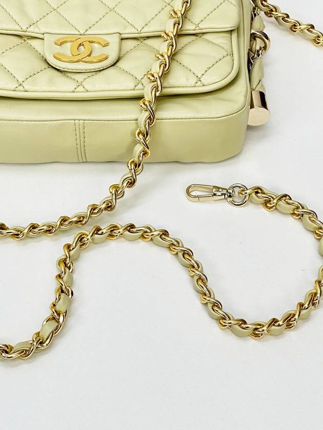 11th Yellow Big CC Quilted Weave Shoulder Crossbag 2VCHB30763 Chanel
