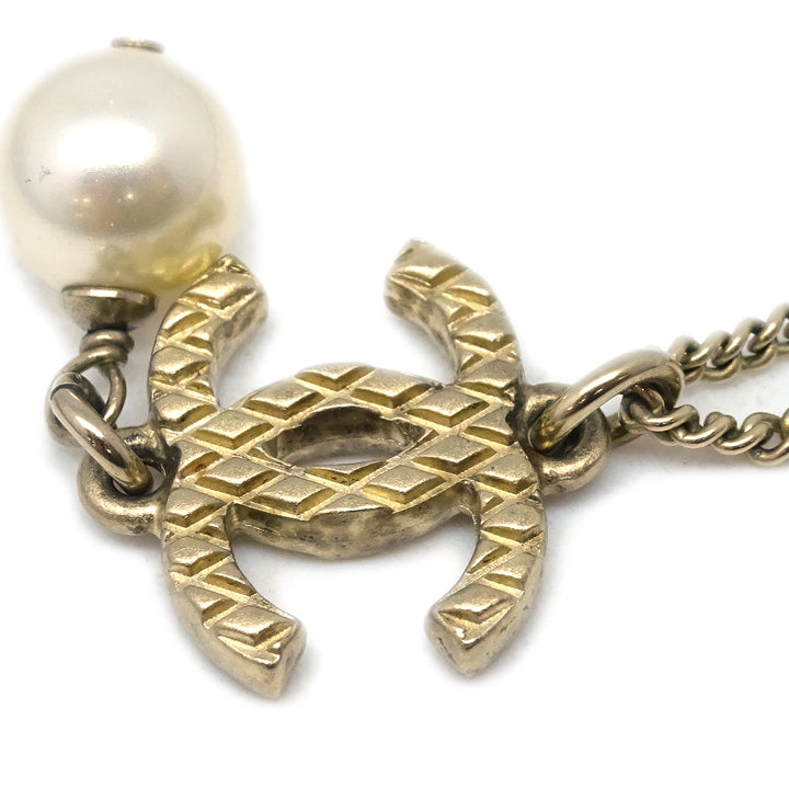 Top Quality Chanel CC Chain Pendant Necklace Gold