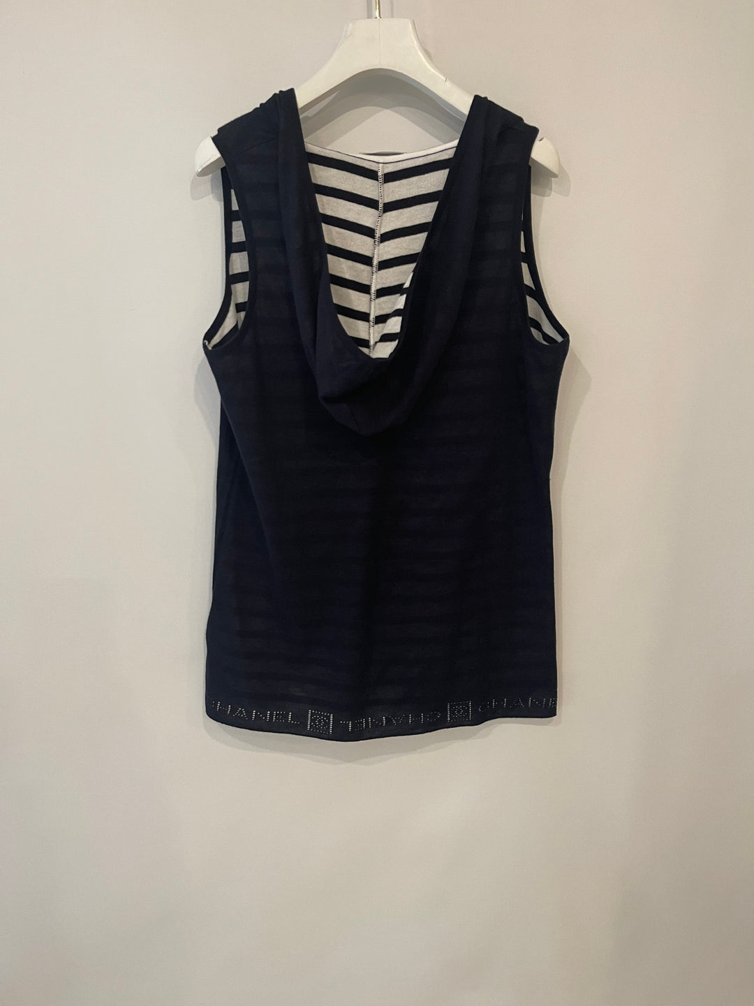 Top Quality Chanel 09P Navy and White Sleeveless Hoodie Top with Logo Details Size FR 42 (UK 14)