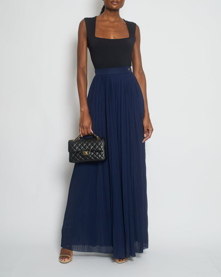 Top Quality Chanel Navy Pleated High-Waist Trousers with CC Button Detail Size FR 34 (UK 6)