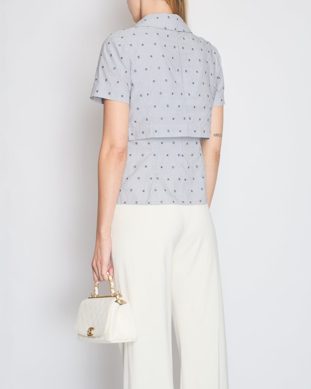 *HOT* Top Quality Chanel Spring/Summer 2024 Grey & White 2 Piece Striped Shirts Set with Camelia Print Details and Crystal CC Hooks. Cropped Shirt Size FR 36 (UK 8) Long Shirt Size FR 38 (UK 10)
