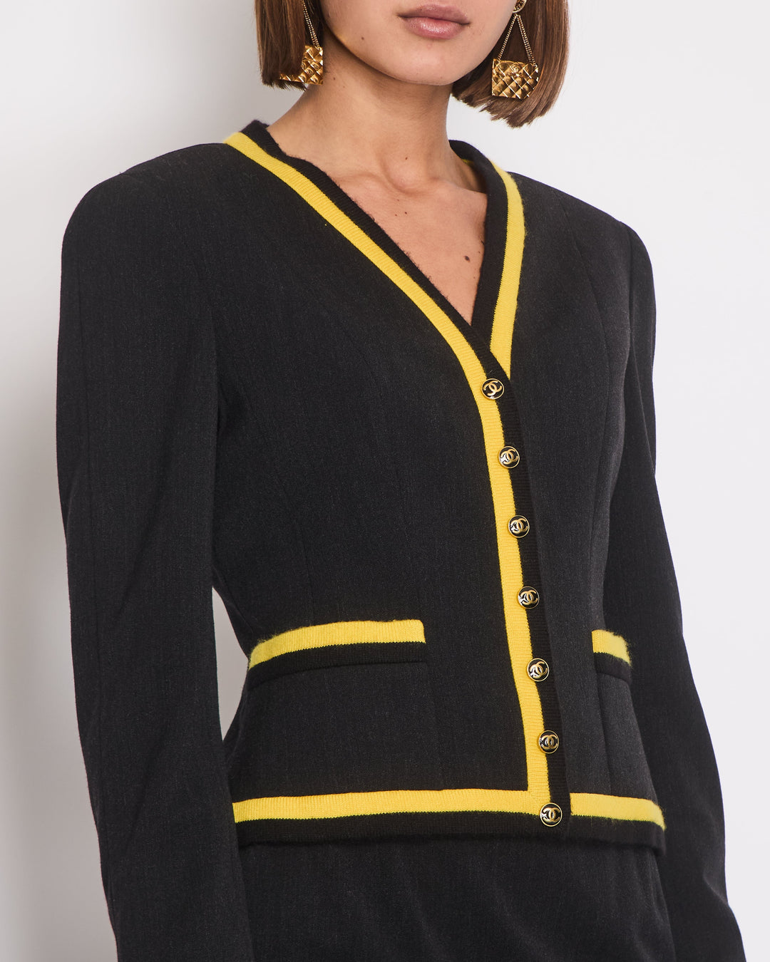 *HOT* Top Quality Chanel 1994 Vintage Black and Yellow Wool Jacket & Midi Skirt Set with CC Logo Button Details Size FR 40 (UK 12)