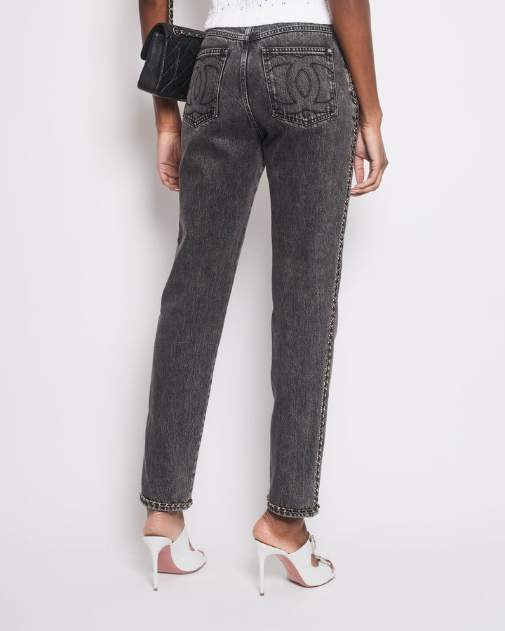 *HOT* Top Quality Chanel 23N Coco Neige Washed Black Printed Straight Leg Jeans with Gold Chain Trim & CC Pocket Details Size FR 36 (UK 8) RRP ¬£3,250