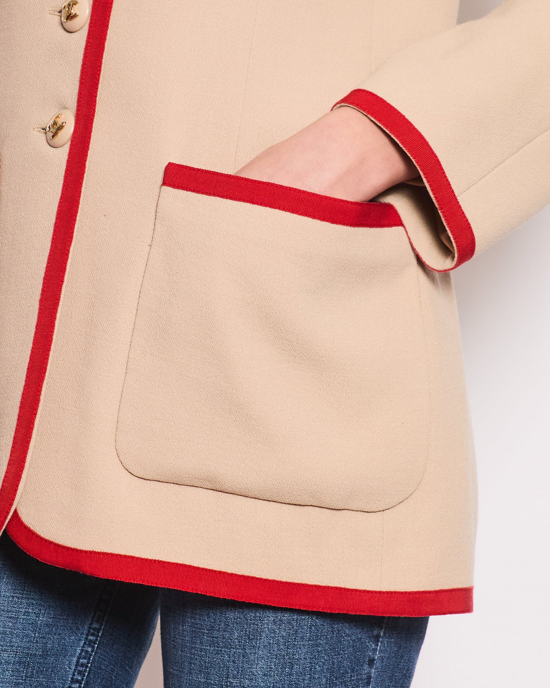 Top Quality Chanel Vintage Wool Beige and Red Jacket with Gold CC Button Details Size FR 38 (UK 10)