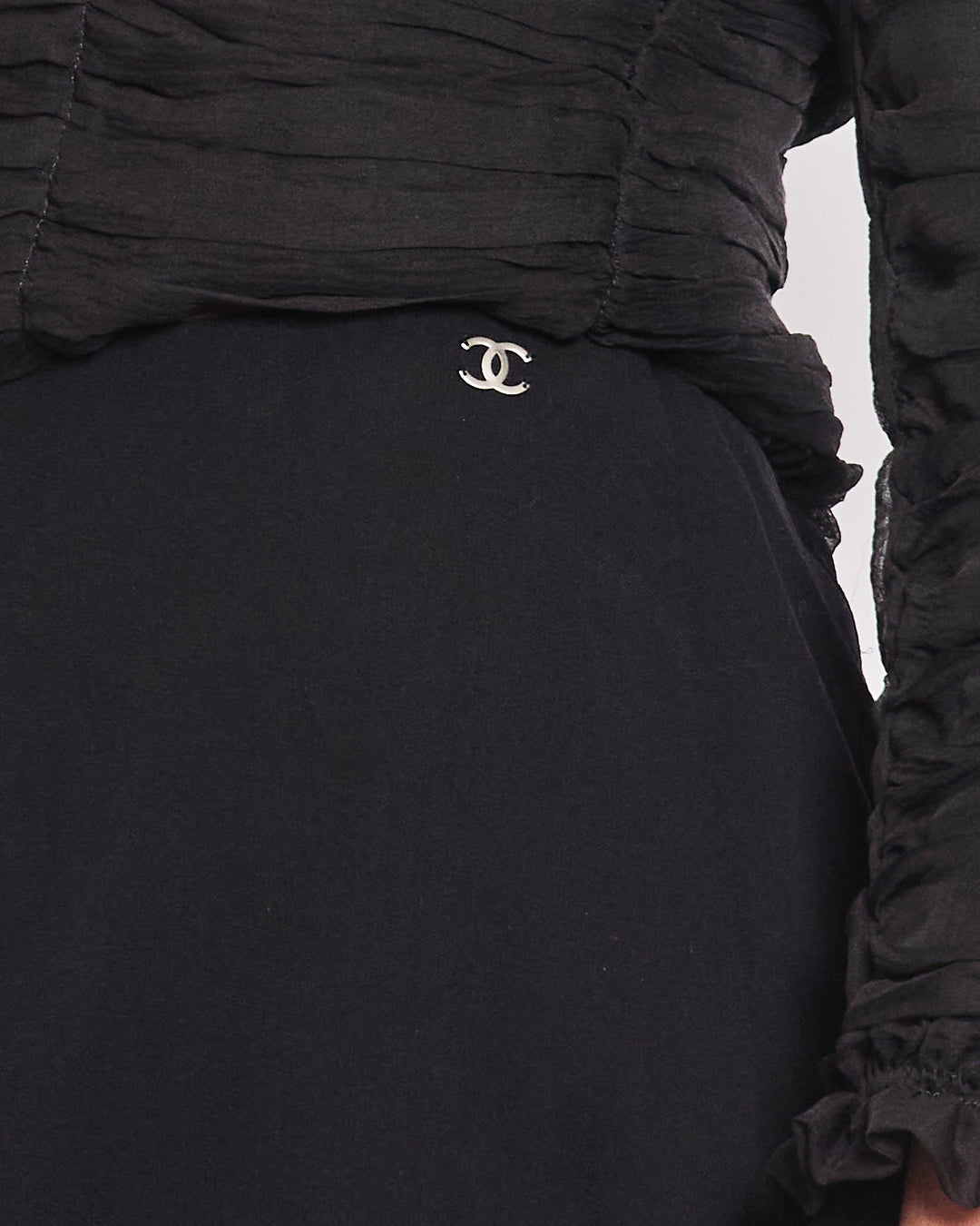 Top Quality Chanel 00T Ruffled Black Silk Midi Skirt Size FR 42 (UK 14)