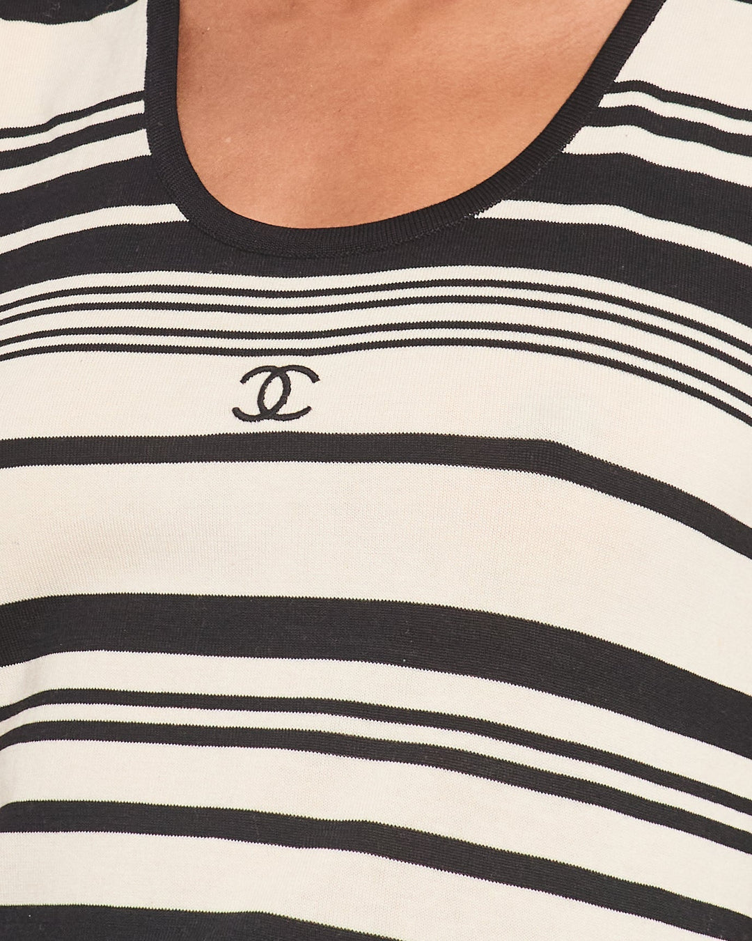 Top Quality Chanel Black & Cream Striped Sleeveless Top with CC Detail FR 36 (UK 8)