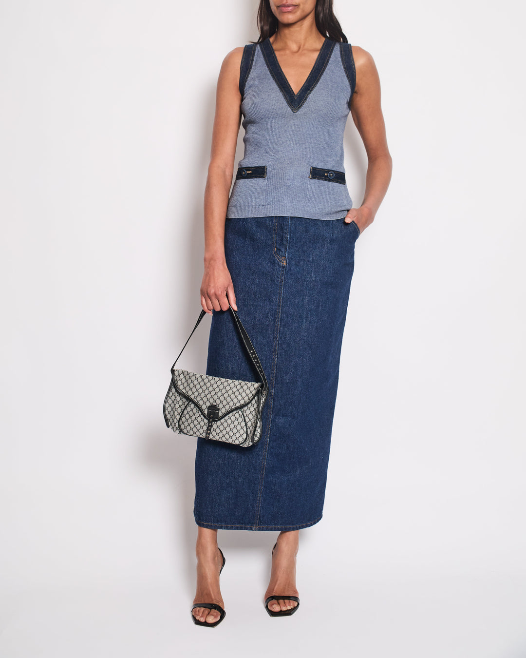 *HOT & RARE* Top Quality Chanel 07P Blue Sleeveless Top and igan Set with Denim Detail and CC Buttons Size FR 36/38 (UK 8/10)