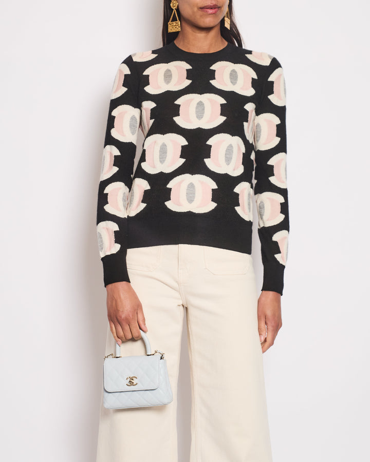 Top Quality Chanel Black and Pink Cashmere Knitted Jumper with CC Logo and Heart Crystal Buttons Size FR 34 (UK 6)