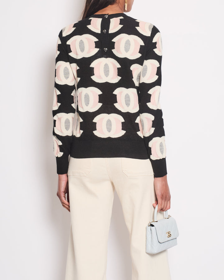 Top Quality Chanel Black and Pink Cashmere Knitted Jumper with CC Logo and Heart Crystal Buttons Size FR 34 (UK 6)