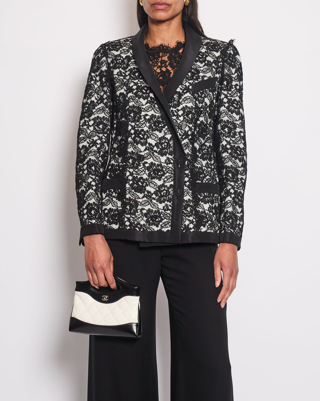 Top Quality Chanel Black Double Breasted Lace Blazer with Matching Short Sleeve Vest Size FR 42 (UK 14)