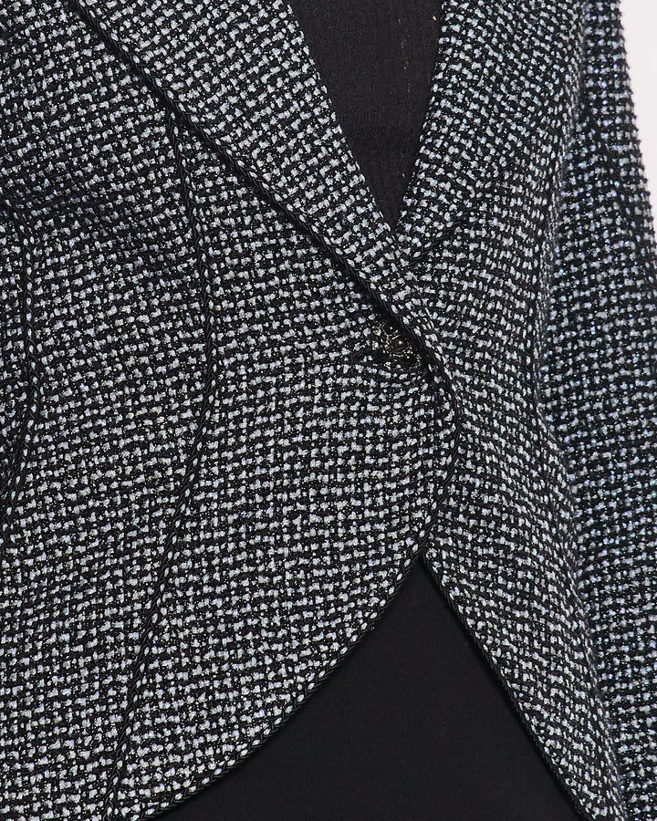 Top Quality Chanel Black & Grey Metallic Tweed Curved Hem Jacket with Ruthenium CC Button Detail FR 36 (UK 8)