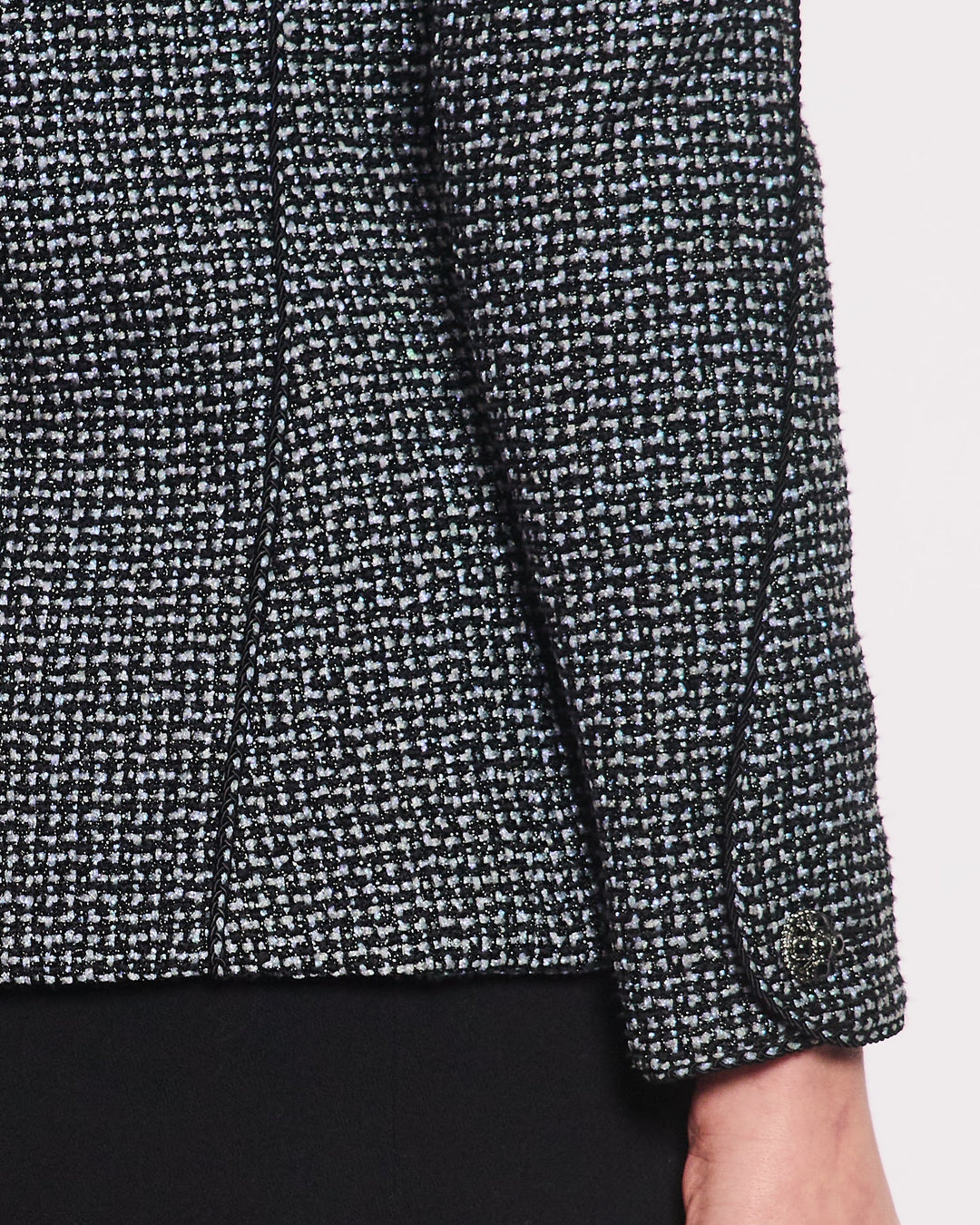 Top Quality Chanel Black & Grey Metallic Tweed Curved Hem Jacket with Ruthenium CC Button Detail FR 36 (UK 8)