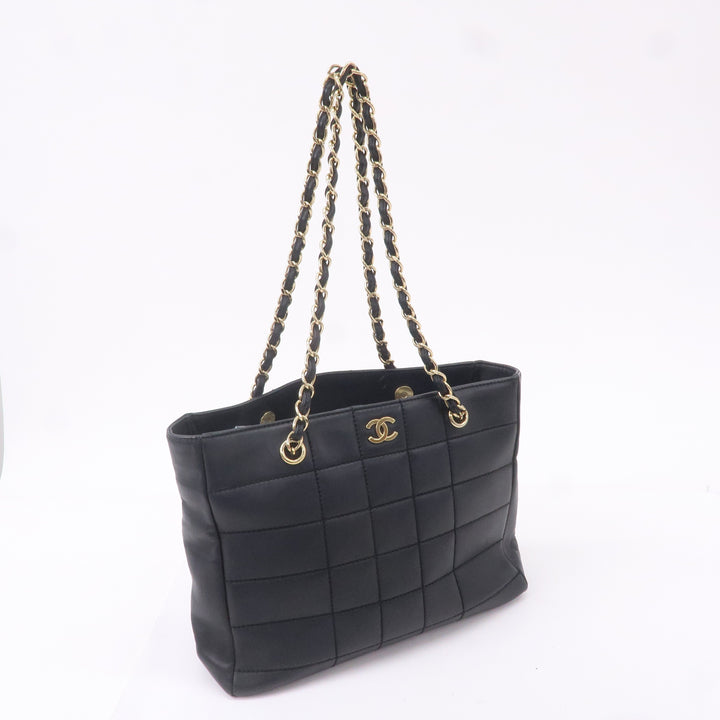 Top Quality Chanel Chocolate Bar Lamb Skin Chain Tote Bag Black A17859