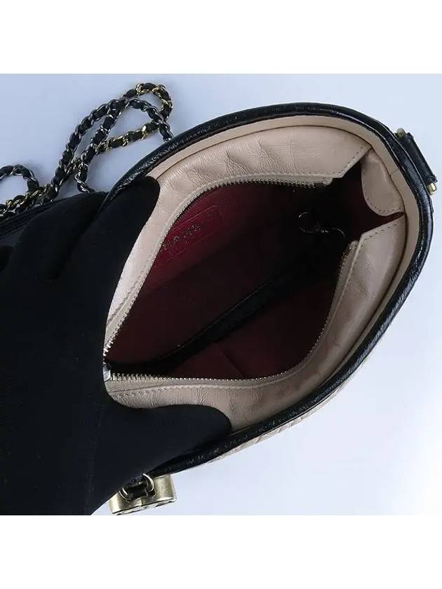 A91810 Vintage calfskin beige black color Gabriel gold silver metal chain shoulder and cross bag Chanel
