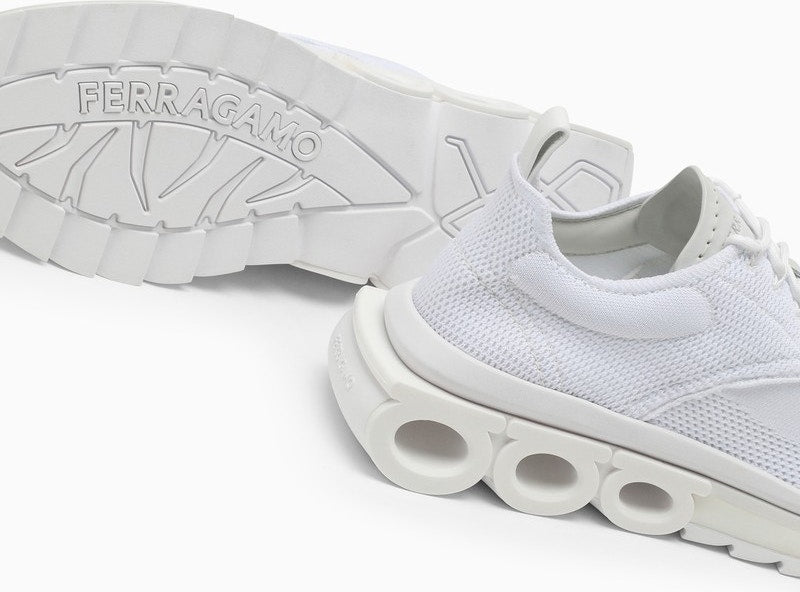 RUNNING WHITE TRAINER