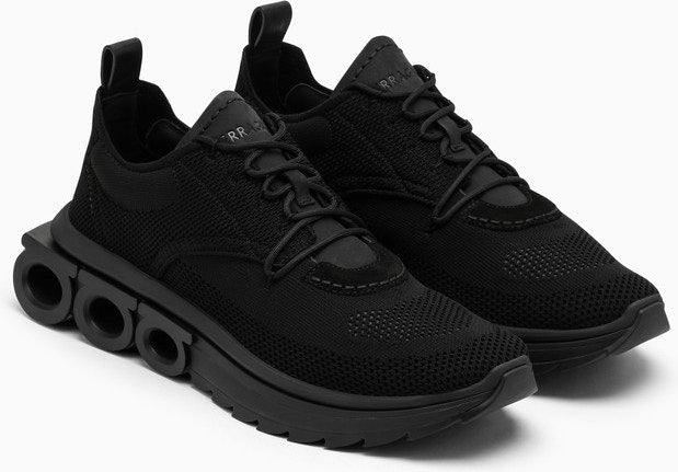 RUNNING BLACK TRAINER