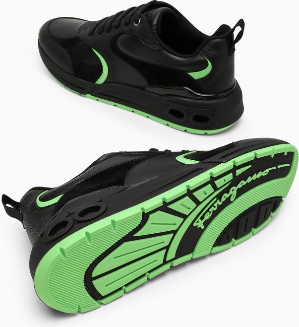 LOW BLACK/NEON GREEN TRAINER