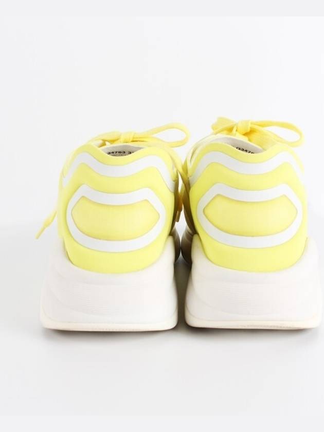 cc logo sneakers yellow 37 Chanel