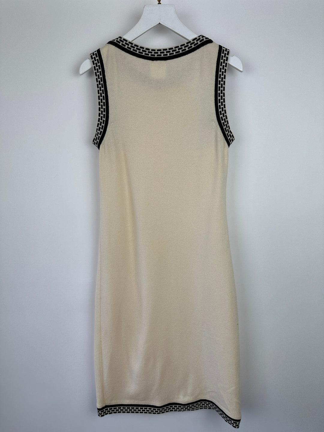 Top Quality Chanel 04A Cashmere Midi Dress and Longline igan Set With Grey Trim Detail FR 36 (UK 8)