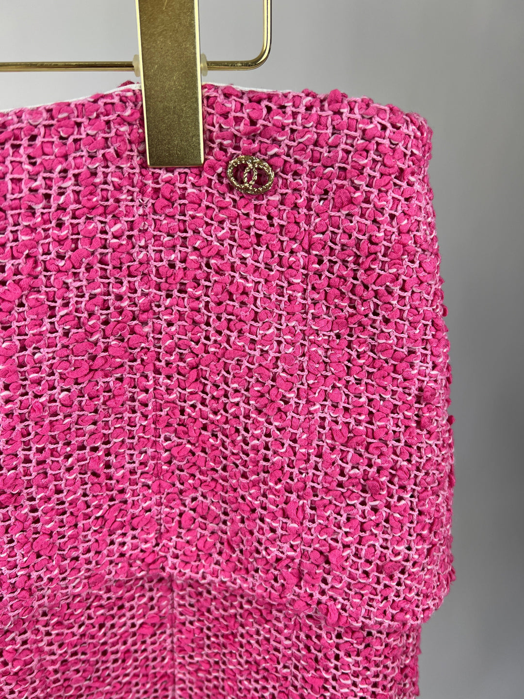 *HOT* Top Quality Chanel 21C Pink Tweed Jacket and Skirt Set with CC Logo Buttons Size FR 42 (UK 14)