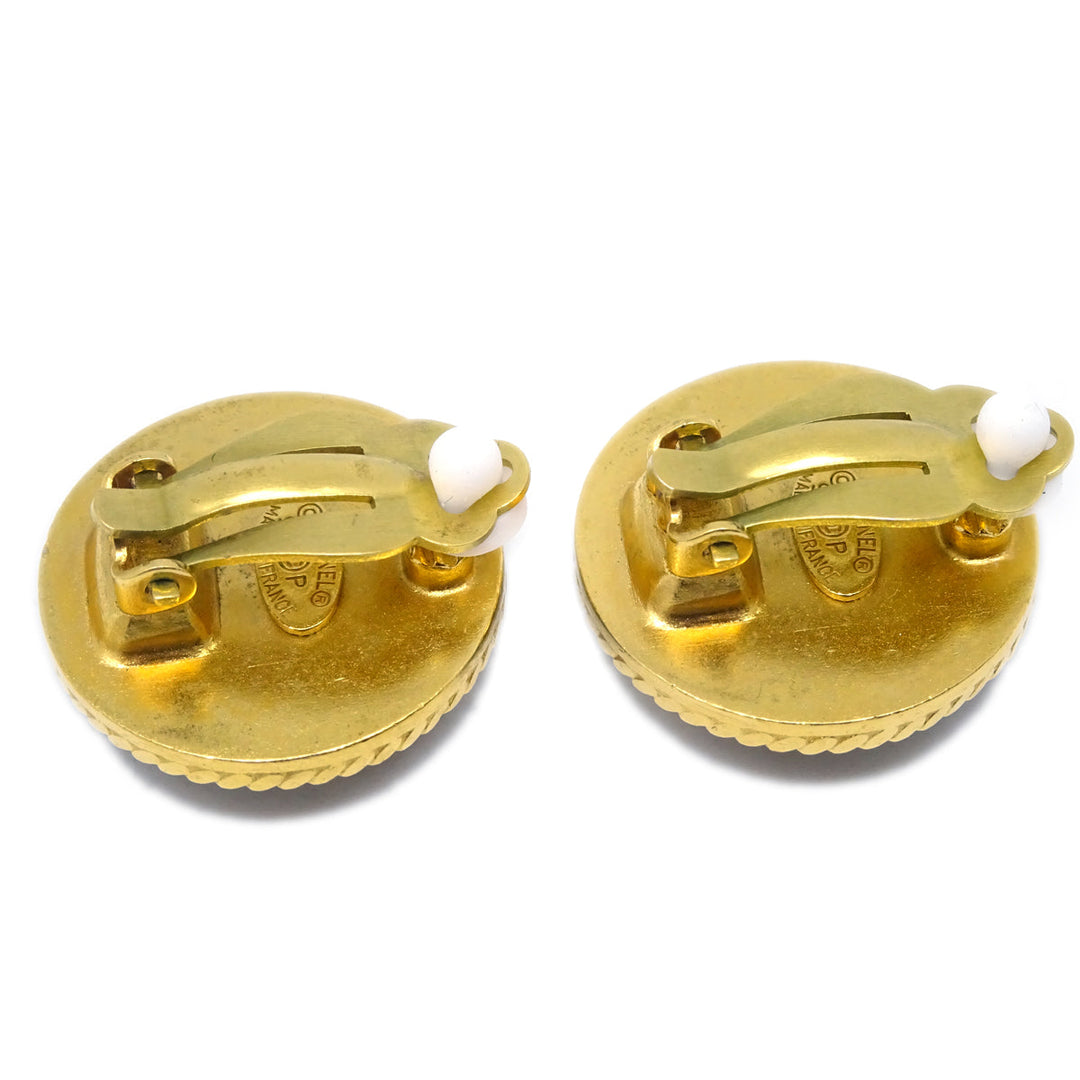 Top Quality Chanel Gold Black Button Earrings Clip-On 95P