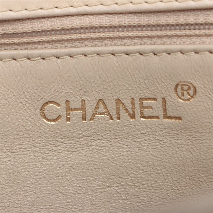 Top Quality Chanel Matrasse  Chain Shoulder Bag Beige Gold  5th