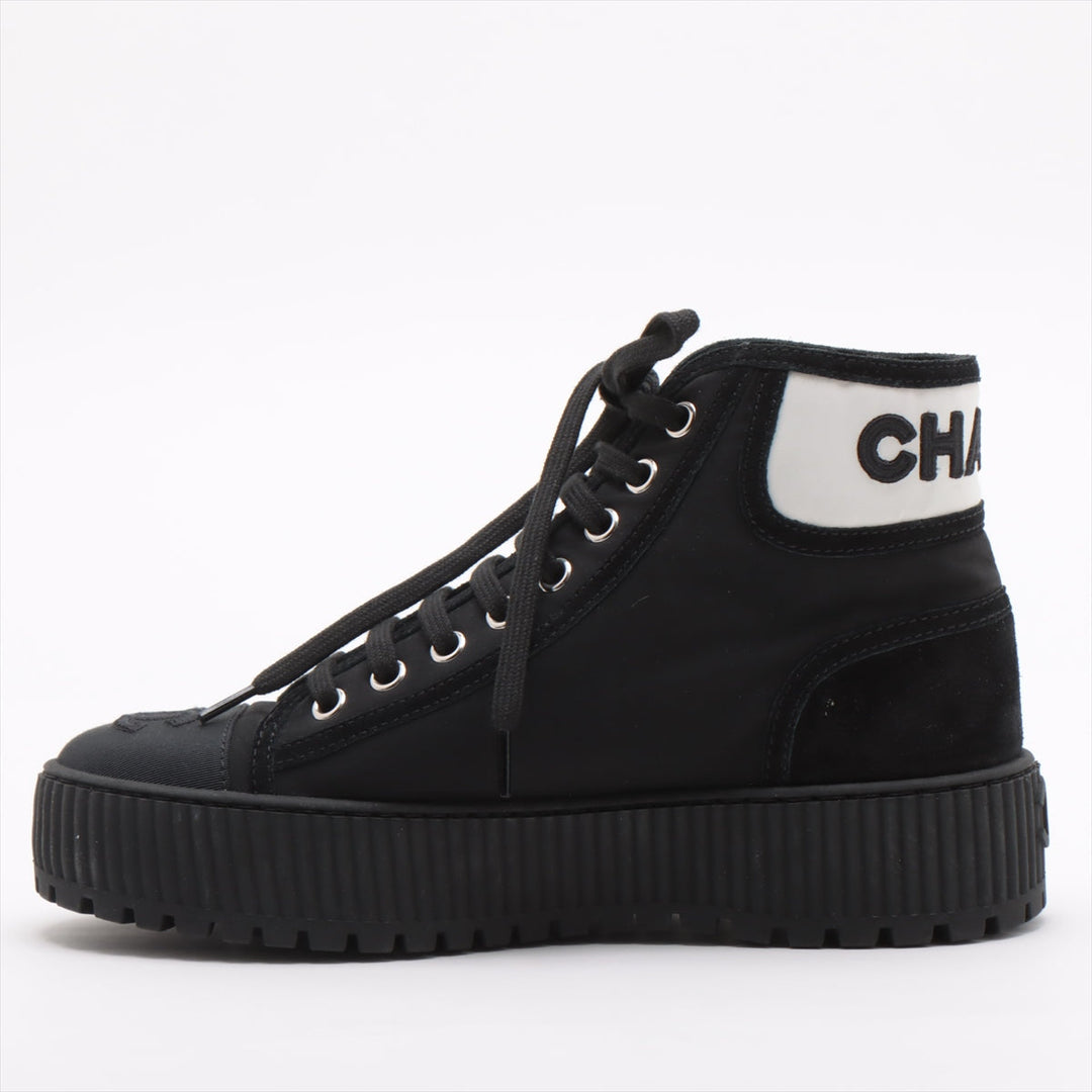 Top Quality Chanel Coco Leather X Fabric High-Cut Sneaker 35  Black G38091