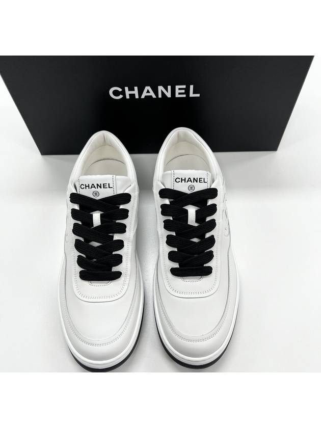 CC Logo Calfskin Low Top Sneakers White Chanel