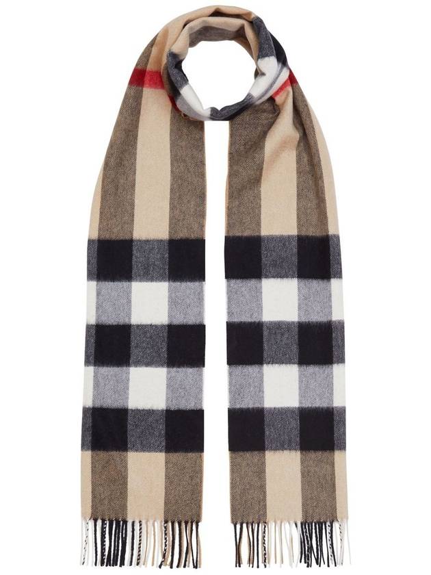 Burberry Check Fringe Cashmere Muffler