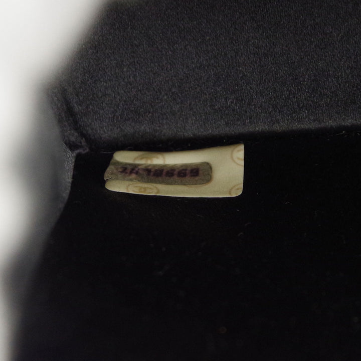 Top Quality Chanel * 1989-1991 Gray Satin Border Flap Bag & Pouch Set
