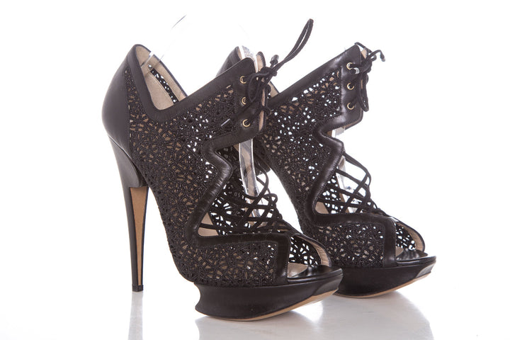 Nicholas Kirkwood Black Lace Up Heels SZ 41