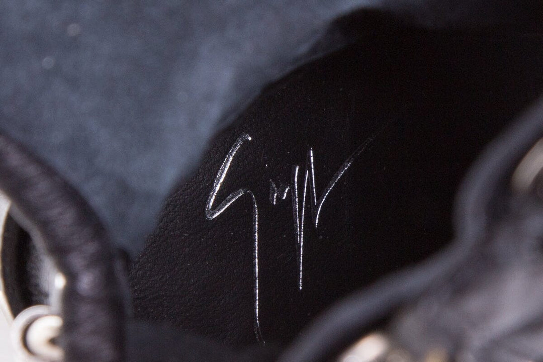 Giuseppe Zanotti Alien/Waby Black Booties SZ 9