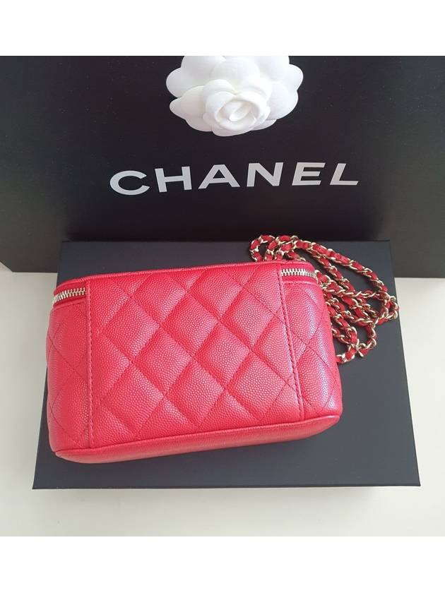 Classic Cosmetic Case Small Grained Calfskin Cross Bag Red Chanel