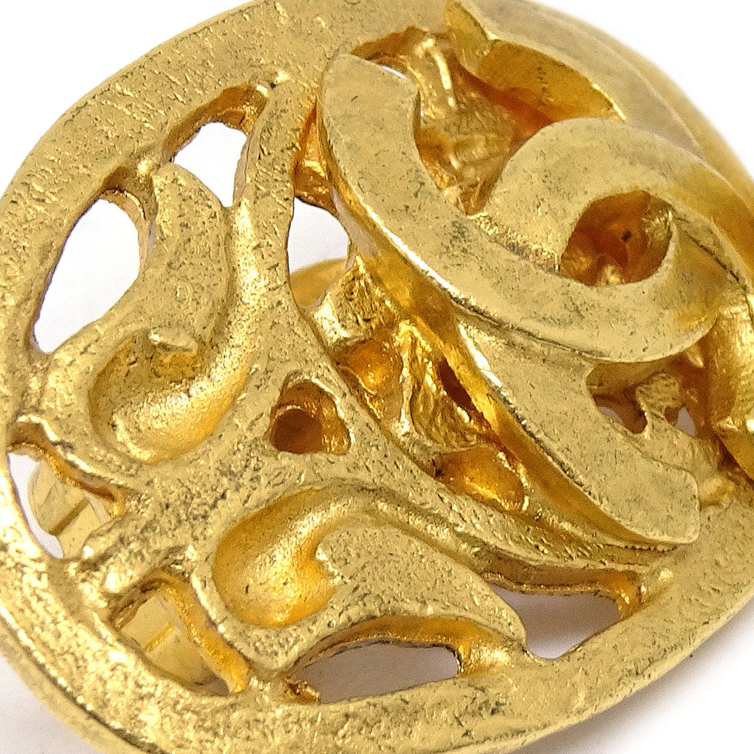 Top Quality Chanel Oval Earrings Gold Clip-On 95A