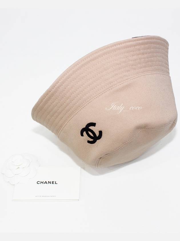 CC Logo Reversible Bucket Hat Beige Chanel