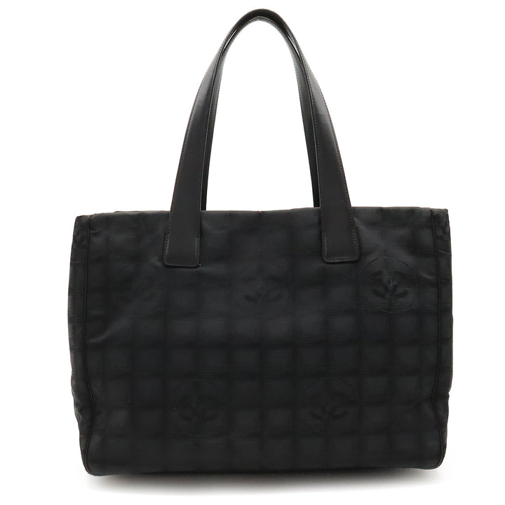 Top Quality Chanel NEW LABEL LINE TOUTE MM TOUTE BAG Nylon Jaguar Black Black Gold  A15991