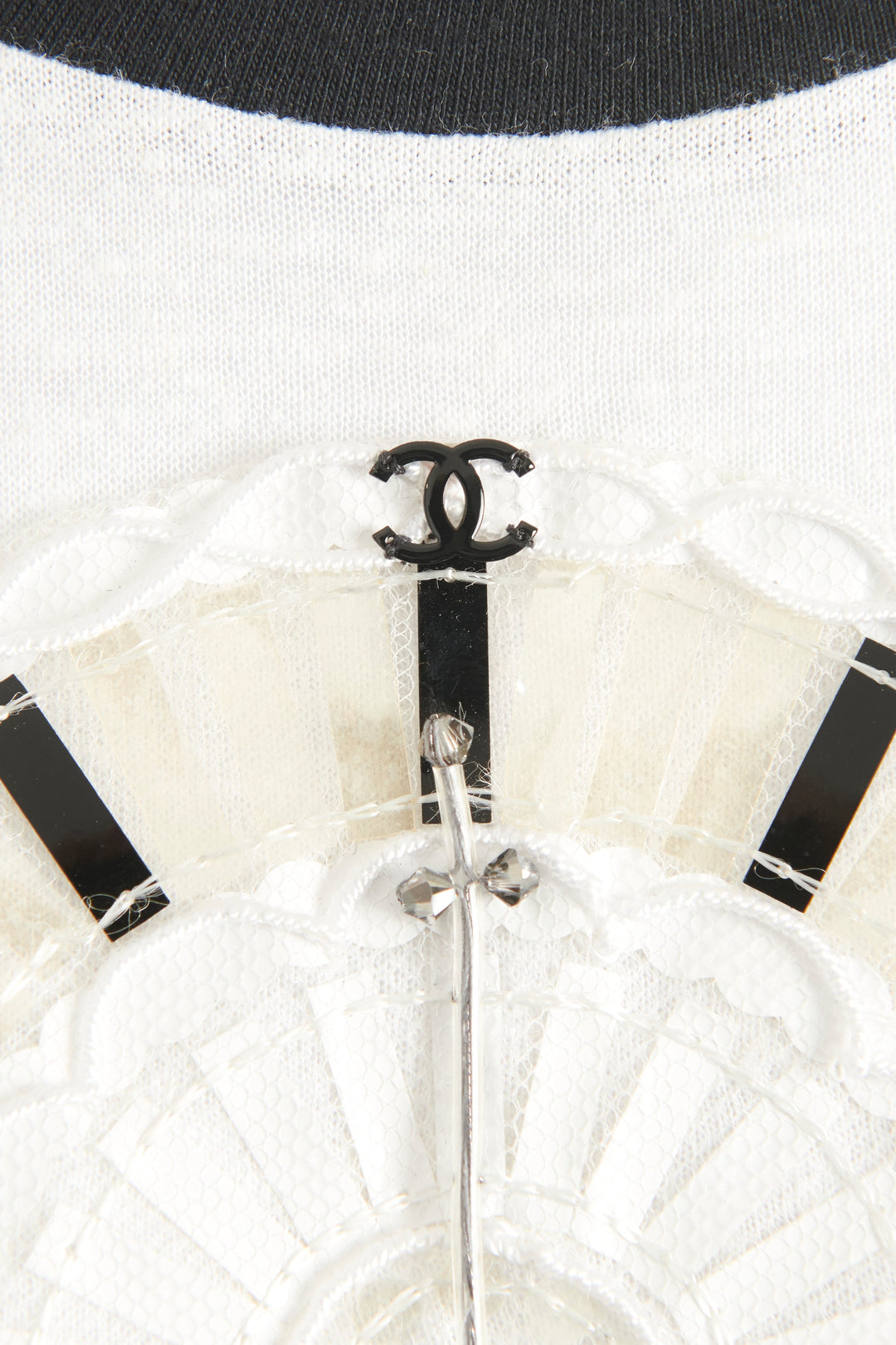 2020 Ivory Clock-Motif Chanel T-Shirt
